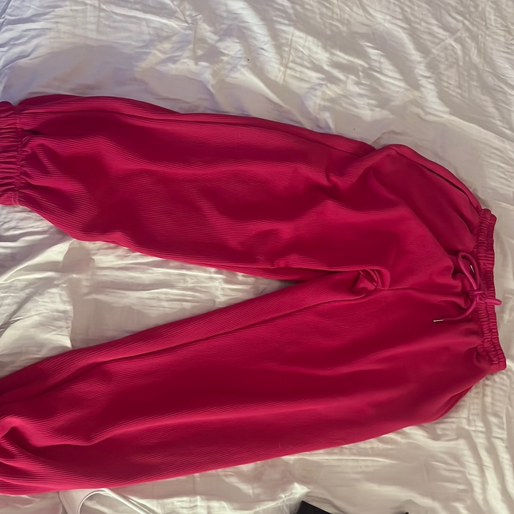 Cute hot pink sweatpants!
